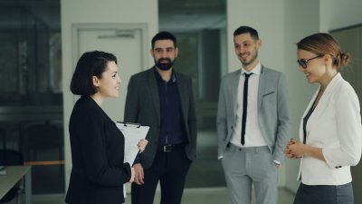 Стратегические коммуникации
